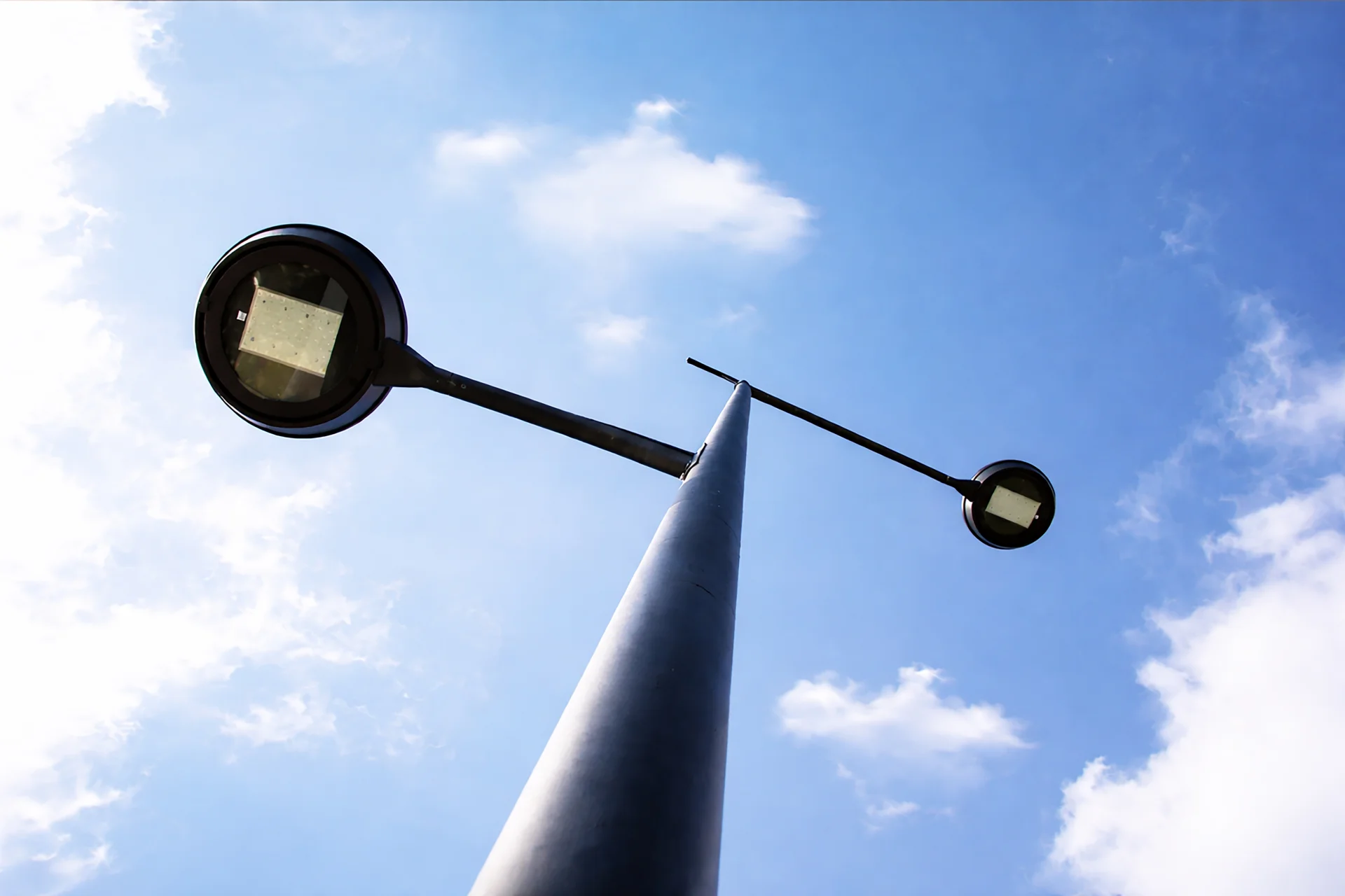 Poteaux d’éclairage